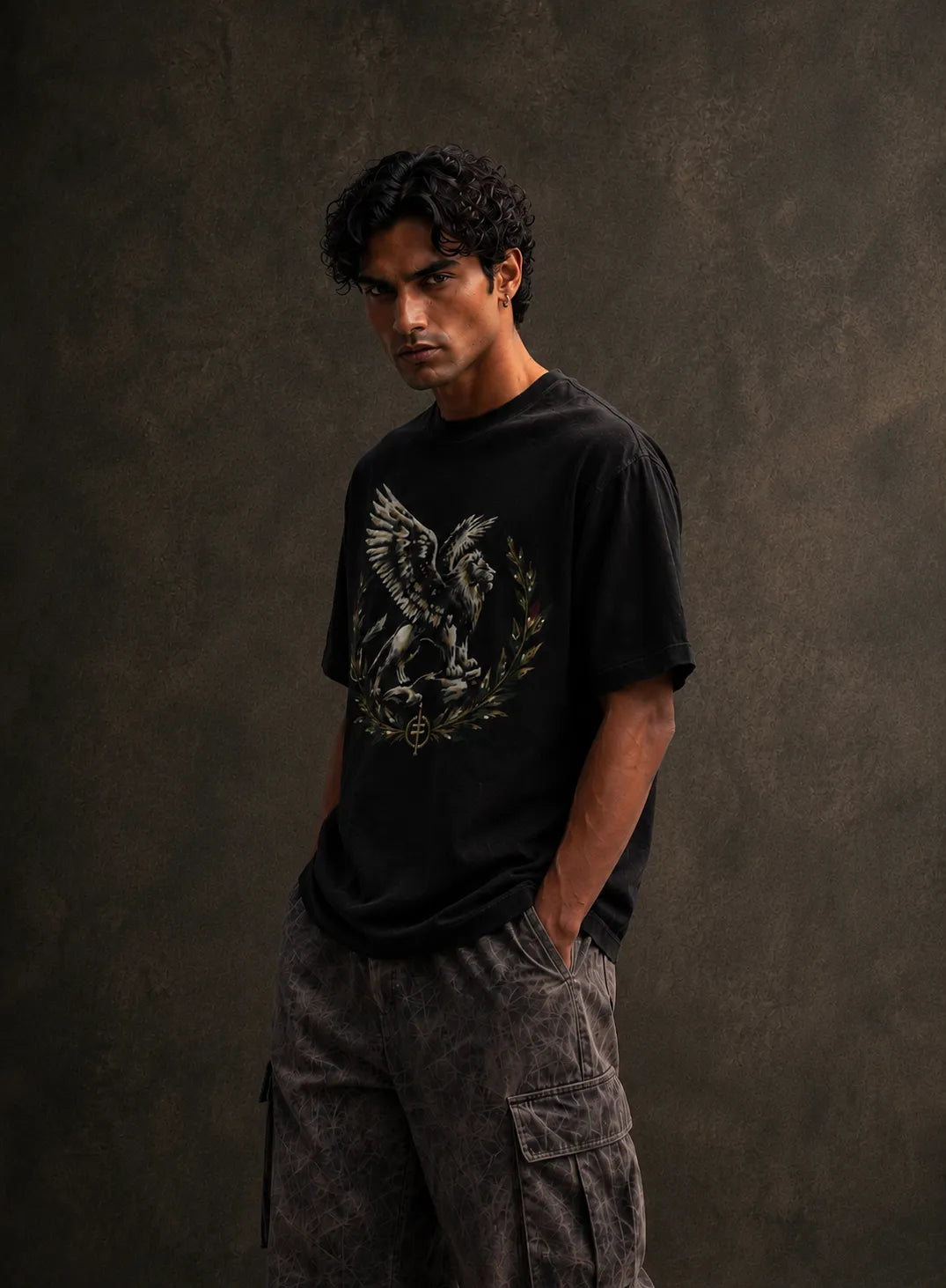 GRYPHON LAUREL OVERSIZED TEE